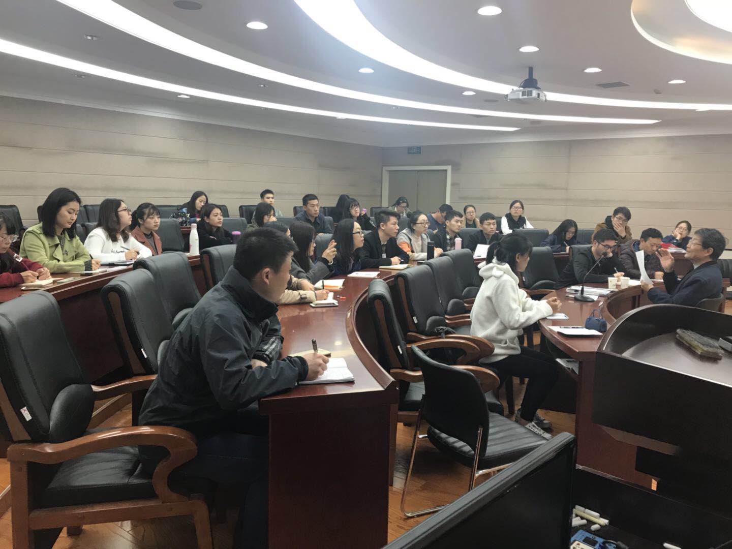 微信图片_201710152115045.jpg
